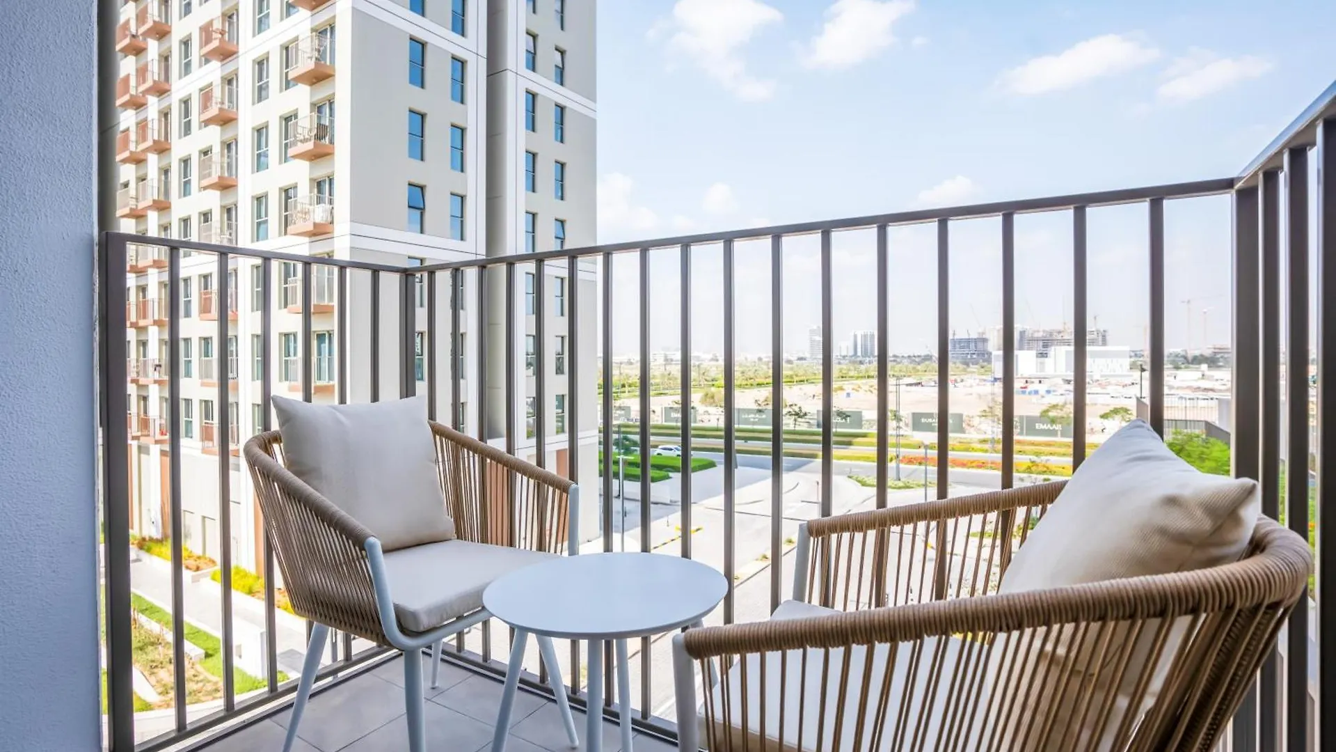 Cozy 2Br Apt In Dubai Hills Apartmán